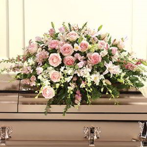 Parsippany Florist | Elegant Casket Cover